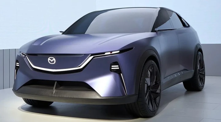 Mazda CX-6e: il SUV elettrico promette prestazioni e prezzo competitivo