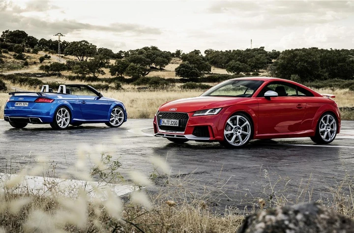 Audi TT RS e Coupé Roadster 2017: pronte al debutto