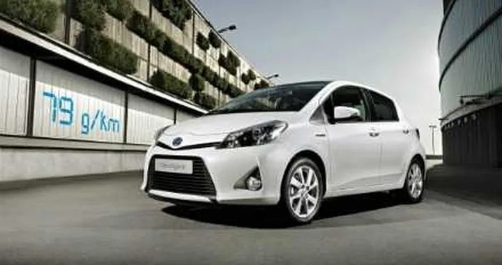 Toyota Yaris ibrida: prezzi da 17.500 euro