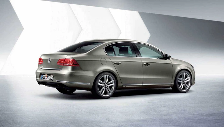 Volkswagen Passat 2011: pubblicati due nuovi video