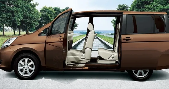 Toyota, nel 2004 uscì un modello chiamato 