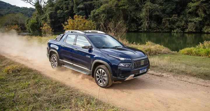 Fiat Toro: edizione 50 anni con mild hybrid 48V e livrea esclusiva