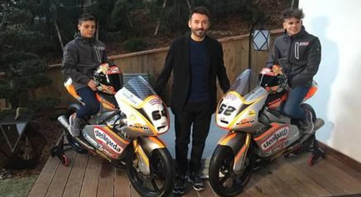 Max Biaggi lancia la Max Racing Team