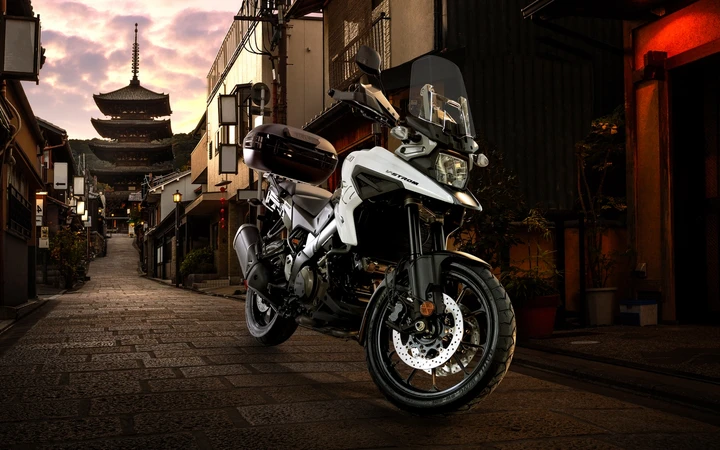 Suzuki V-STROM 1050 MACHI: immagini ufficiali