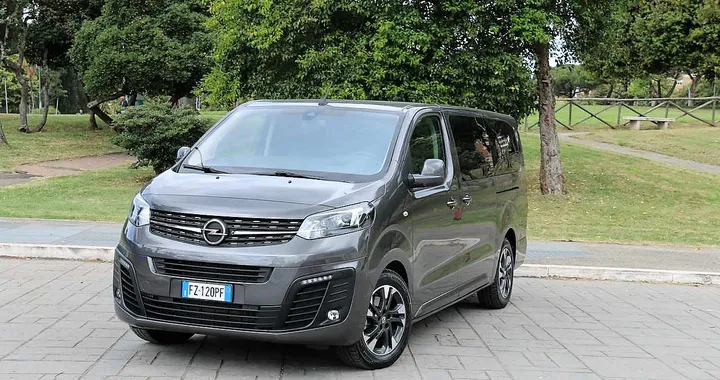 Opel Zafira Life Innovation L automatica: la prova su strada