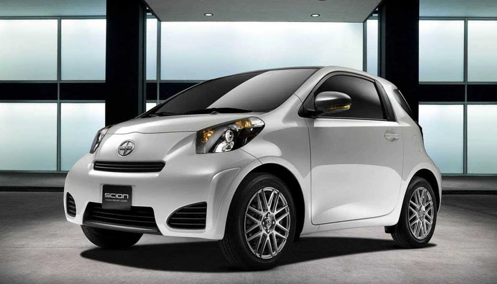 Scion iQ