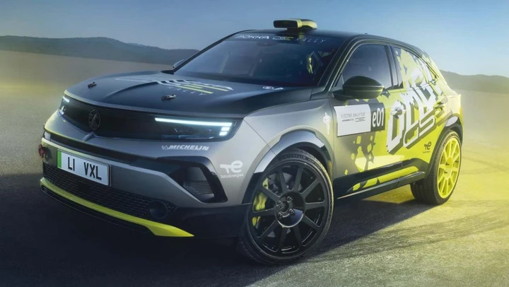 Vauxhall Mokka GSE Rally: il futuro del rally è elettrico e adrenalico