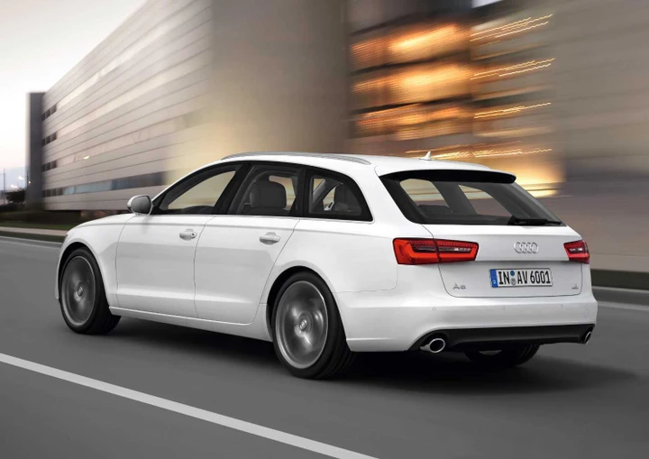 Audi A6 Avant 2011: prezzi da 45.300 euro
