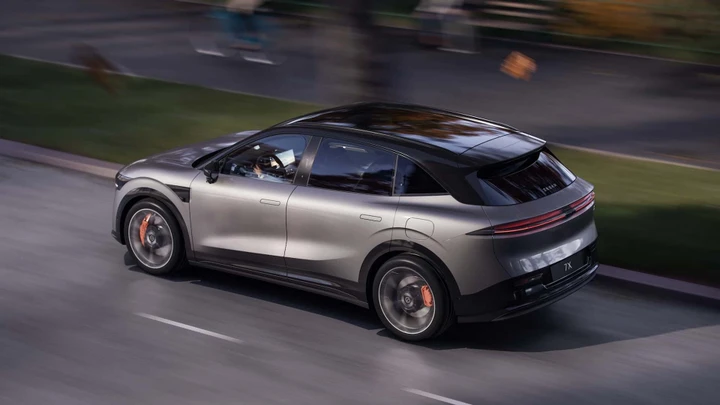Zeekr 7X: il SUV elettrico che segna un passo avanti nel lusso e nella tecnologia