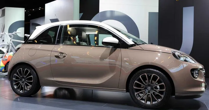 Opel Adam: grande piccola a Parigi