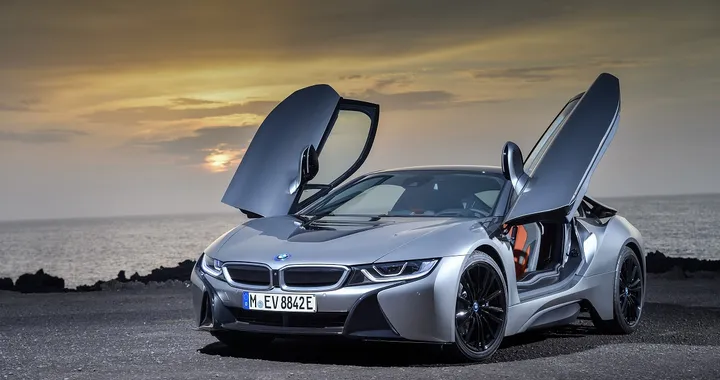 Bmw X2 e i8 Coupé al Salone di Detroit 2018