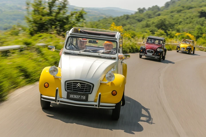 Citroën 2 CV: un'icona da settant'anni