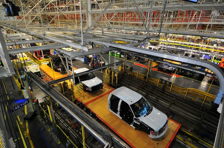 Ford crea 12.000 posti di lavoro negli Usa