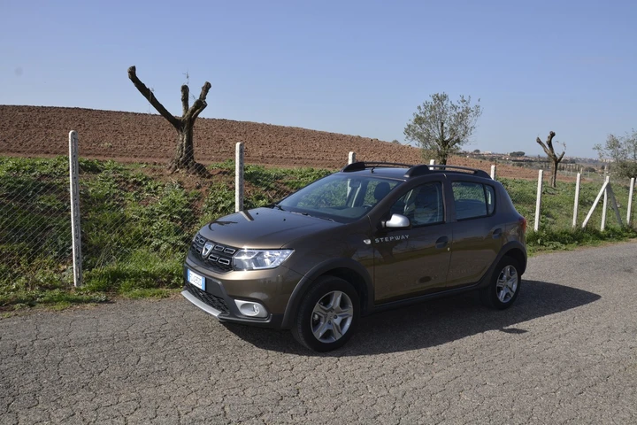 Dacia Sandero Stepway 1.5 dCi Easy-R: la prova su strada