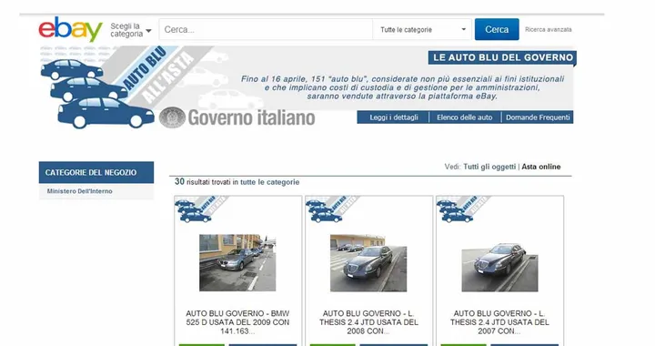 Auto blu, vendute le prime sei su Ebay