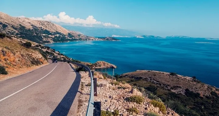 Weekend in auto in primavera in Italia: le 6 mete più belle