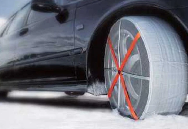 Calze da neve: quale omologazione e come sceglierle