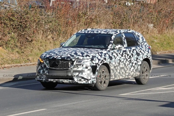 Mazda CX-5, sorpresa sulle strade la terza generazione pronta al debutto