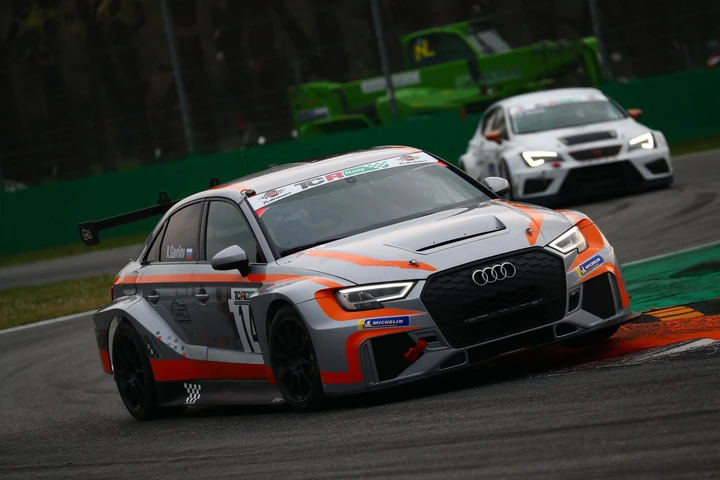 TCR Italy, in gara uno a Monza passa lo straniero