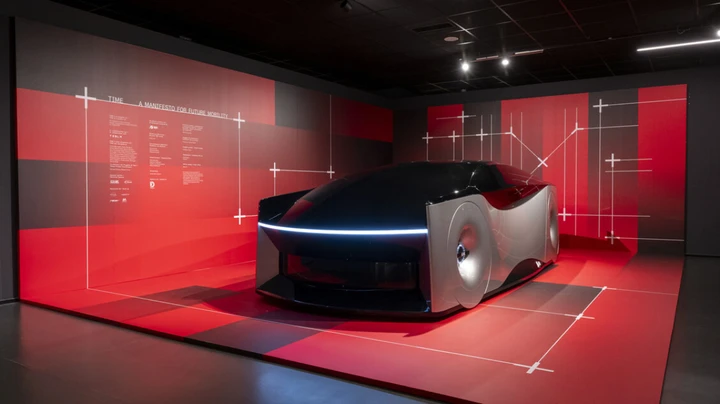 Tesla e IED Torino: l'auto del futuro non è come la immagini