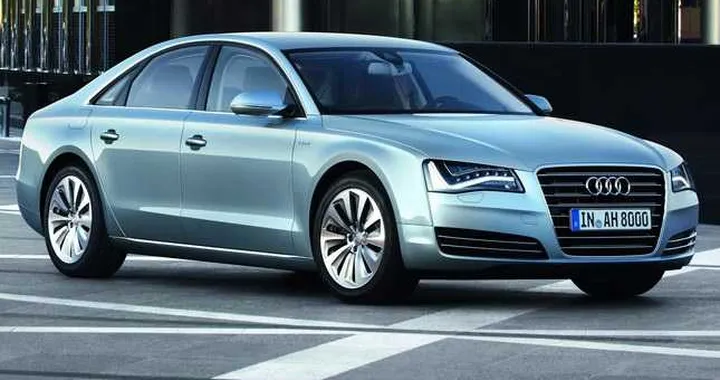 Audi: A8 Hybrid: anteprima a Francoforte 2011