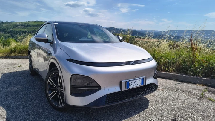Xpeng G6: un SUV elettrico che guarda lontano