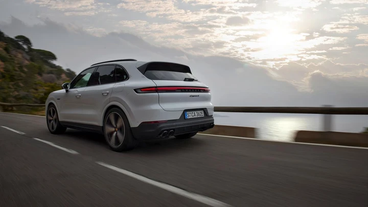 Porsche Cayenne S E-Hybrid 2024