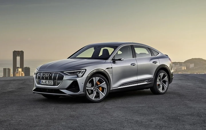 Audi e-tron Sportback: caratteristiche, dotazioni e prezzi del nuovo SUV coupé elettrico
