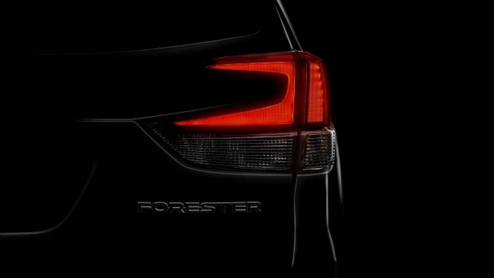 Subaru Forester: un teaser anticipa il debutto a New York
