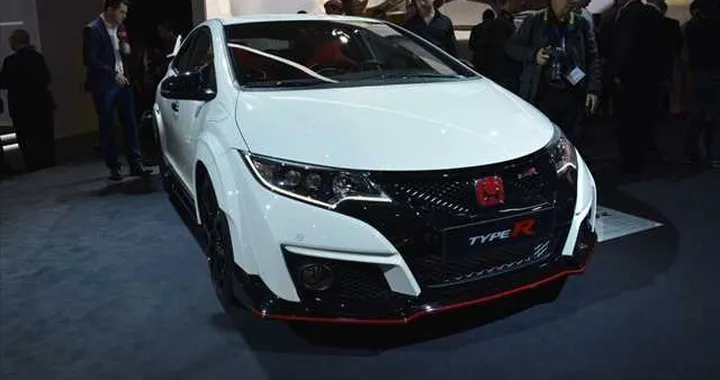 Honda Civic Type-R al Salone di Ginevra 2015