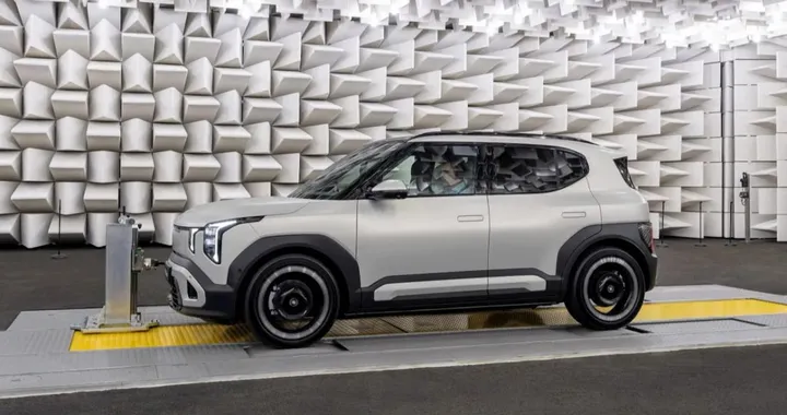 Kia EV2 Light vs GT-Line: quale scegliere tra prezzo e autonomia?