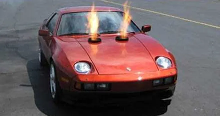 Una Porsche 928 da prendere... al volo