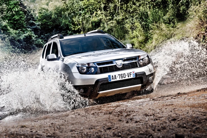 Dacia Duster: da 11.900 a 18.900 euro