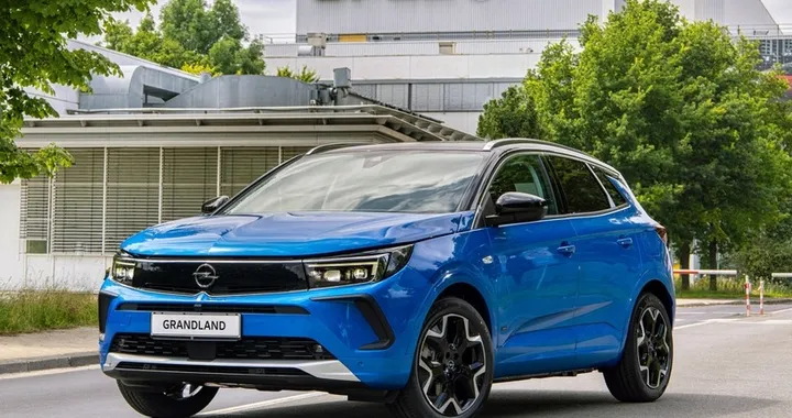 Opel Grandland, la prossima generazione sarà elettrica