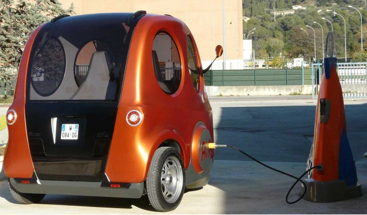 AirPod, l'auto ad aria compressa fa 100 km con 1 euro