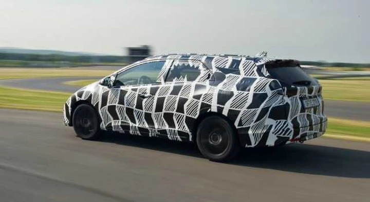 Honda Civic Tourer: avrà l'Adaptive Damper System