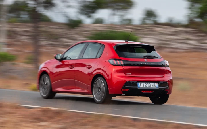 Peugeot 208 Allure Navi Pack: serie speciale con prezzi da 19.650 euro
