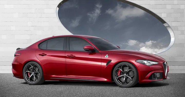 Alfa Romeo: slitta il debutto della Giulia e del Suv