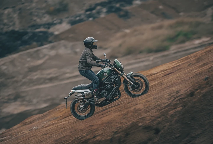 Benelli Leoncino 800 Trail, ecco la versione 