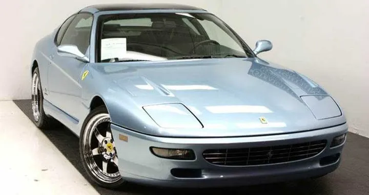 In vendita la Ferrari di Shaquille O'Neal