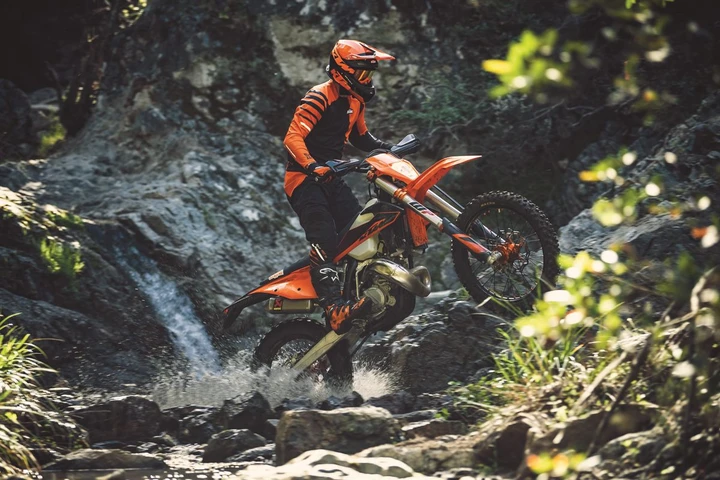 KTM enduro: tutte le novità della gamma EXC 2020