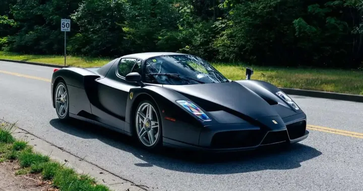 L'unica Ferrari Enzo nera opaca torna sul mercato dopo 22 anni