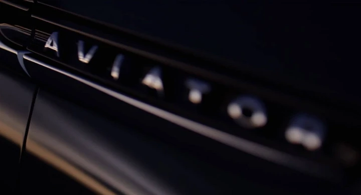 Lincoln: il video teaser dell’Aviator Concept