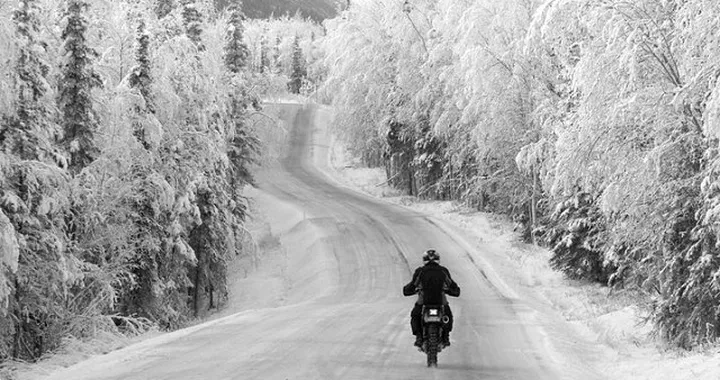 Guida sicura in moto d'inverno: i nostri consigli