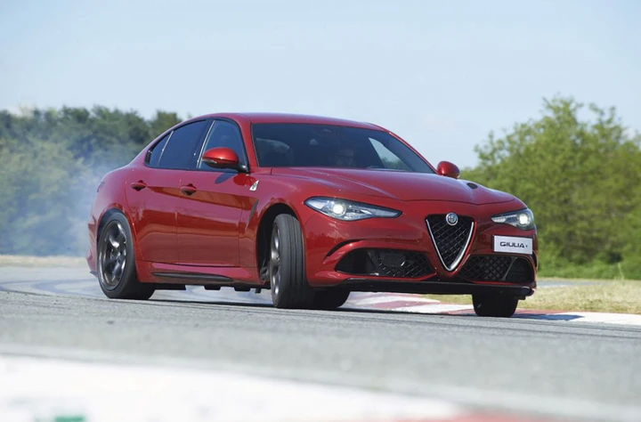 Alfa Romeo Giulia Quadrifoglio: sarà all'altezza della concorrenza tedesca?