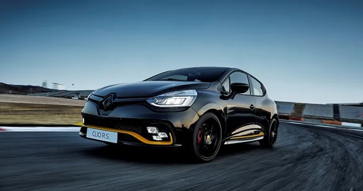 Renault Clio R.S. 18: edizione limitata che si ispira alla F1
