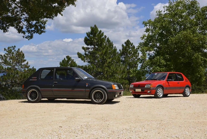 Peugeot 205 GTI e 205 GTI Gutmann, prova su strada