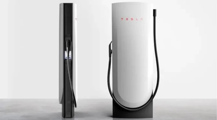 Supercharger V4: il nuovo “pieno” elettrico dura solo pochi minuti