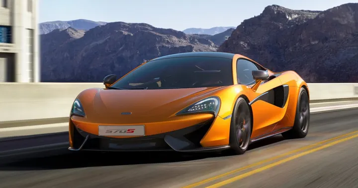 McLaren 570S Coupé: immagini ufficiali