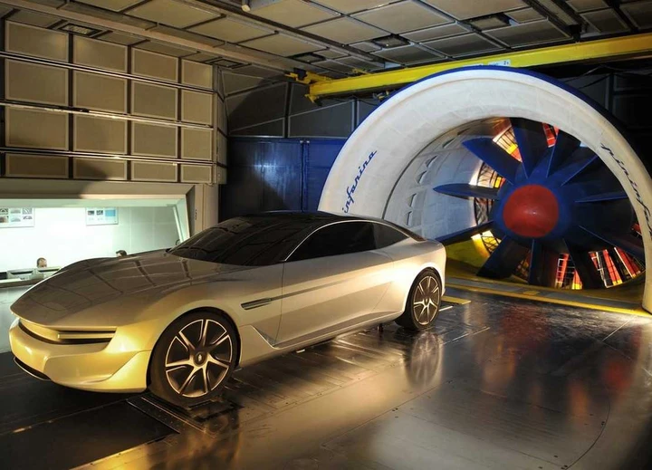 Pininfarina Cambiano plug-in ibrida diesel
